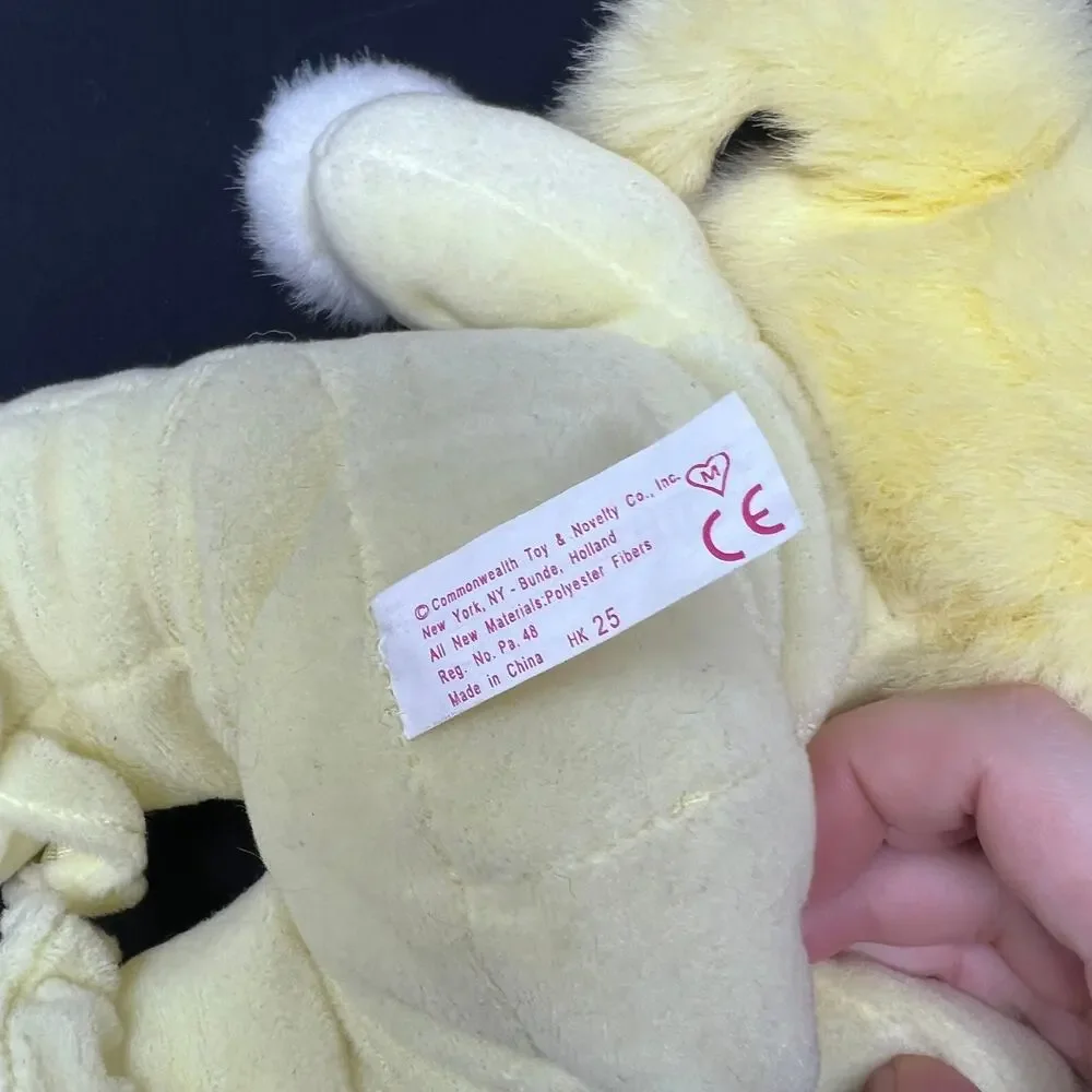 Commonwealth yellow bunny